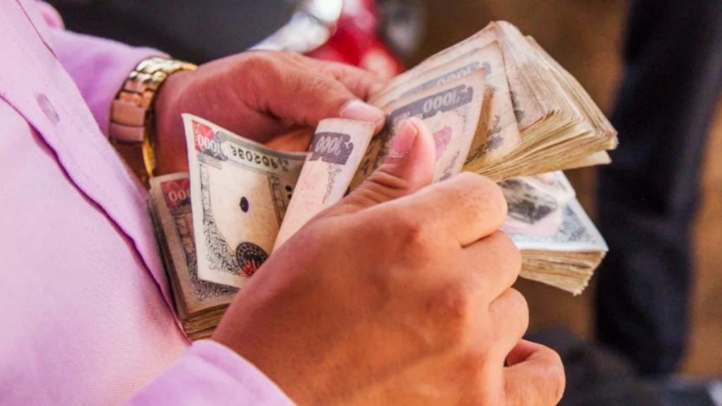 Action will be taken against 14 people who take social security allowance by increasing the date of birth